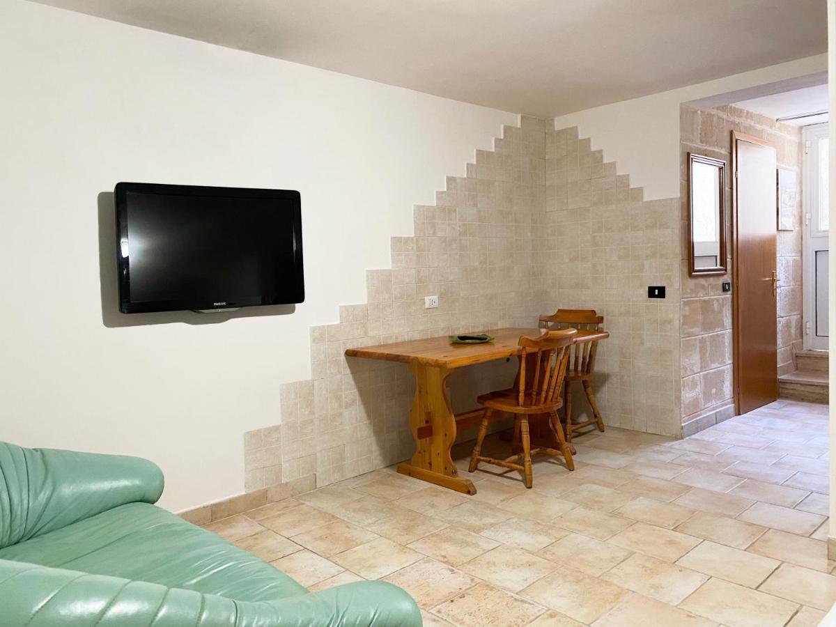 Casa Lara Apartment San Pietro in Bevagna Luaran gambar